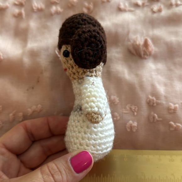 ✨ Star Wars Princess Leia crocheted doll ADORABLE 4” - Picture 4 of 8